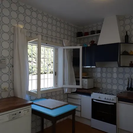 La Casa De Mary بيت للعطل تورّيفيِخا