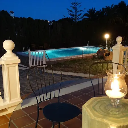 La Casa De Mary بيت للعطل